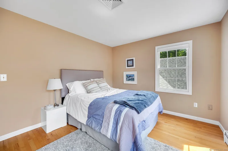 27 Regency Drive, North Haven, Connecticut, United States. - Photo 25