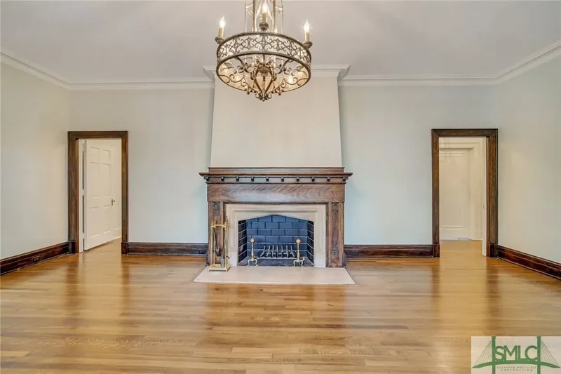 302 E 46th Street, Savannah, Georgia, United States. - Photo 16