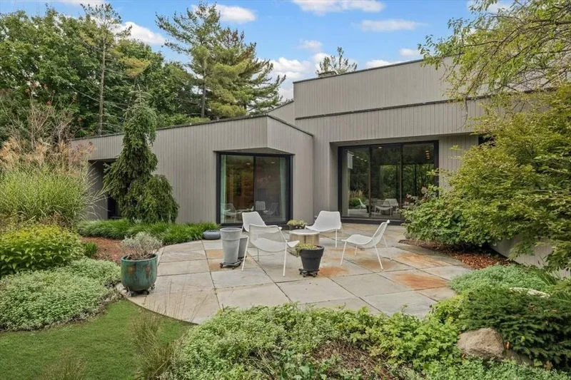 296 White Oak Lane, Winnetka, IL, 60093, USA, Winnetka, Illinois, United States. - Photo 1