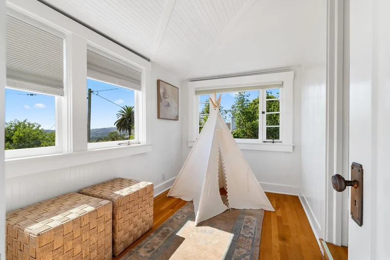 1808 Loma Street, Santa Barbara, California, United States. - Photo 49