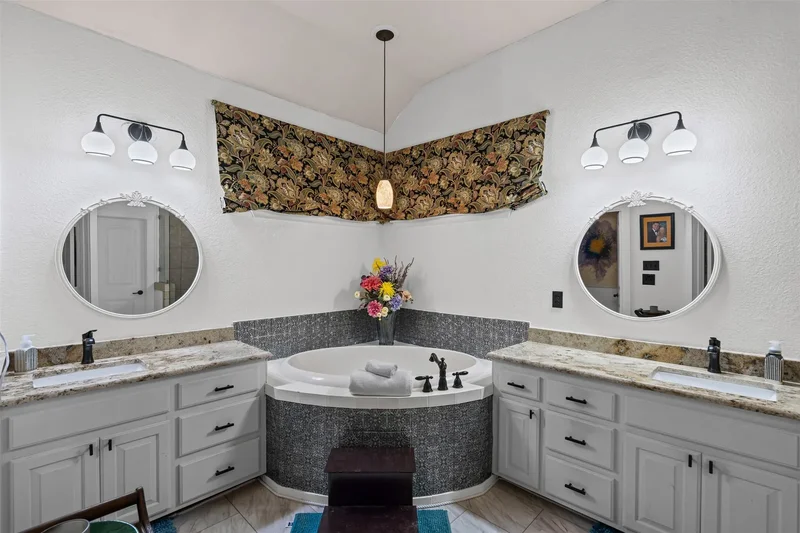 873 Canyon Creek Lane, Weatherford, TX 76087, Weatherford, Texas, United States. - Photo 31