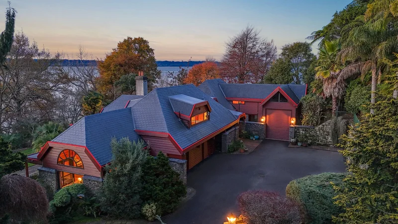 20 Tupara Crescent, Kawaha Point, Rotorua