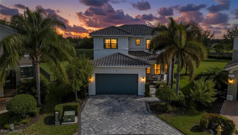 4172 Crescent Court, Naples, Florida, United States. - Photo 2