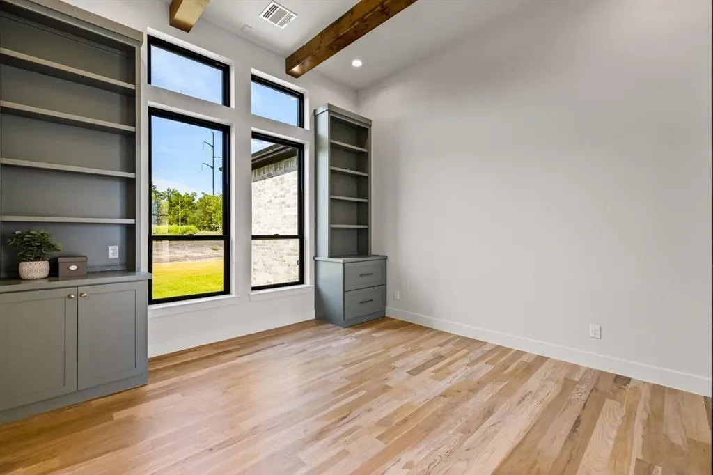 2035 Meadowlark Court, Aledo, Texas, United States. - Photo 2