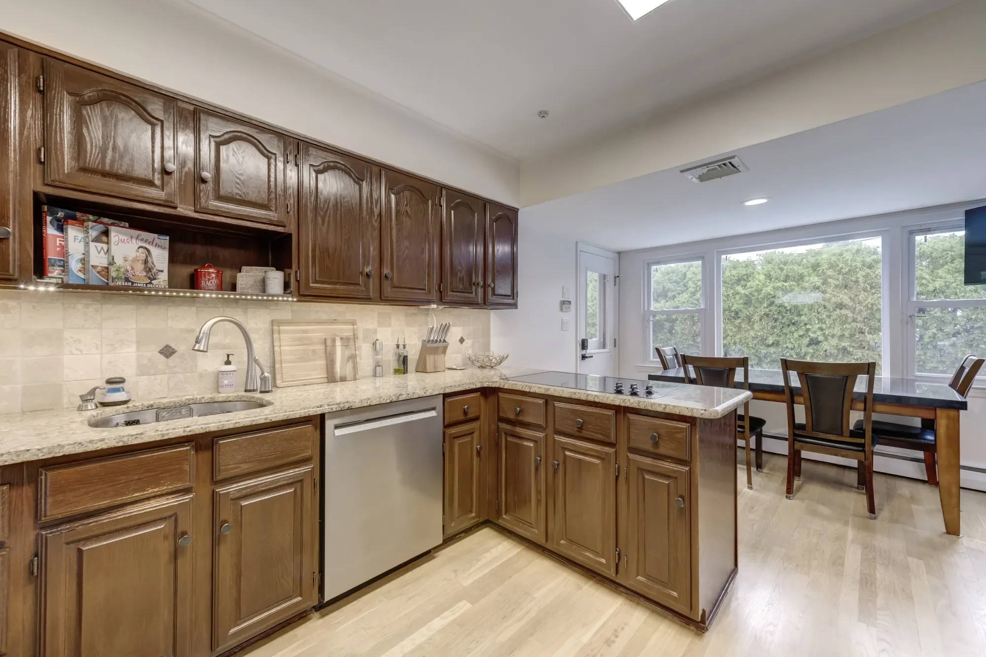 1153 Sheldon Drive , Westbury, NY 11590, Salisbury, New York, United States. - Photo 8