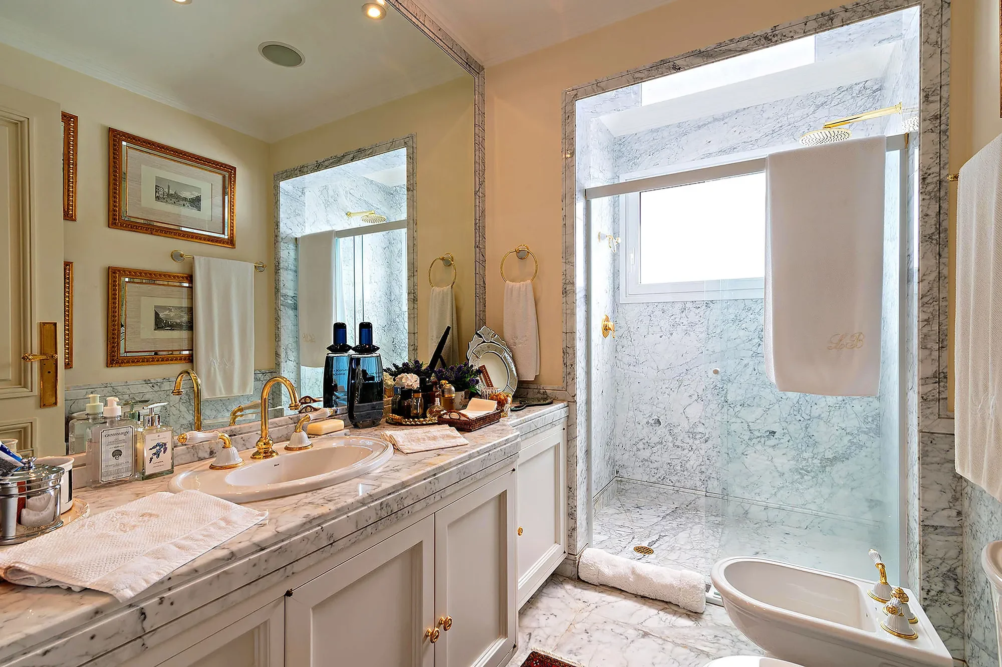 Gallery photo 11