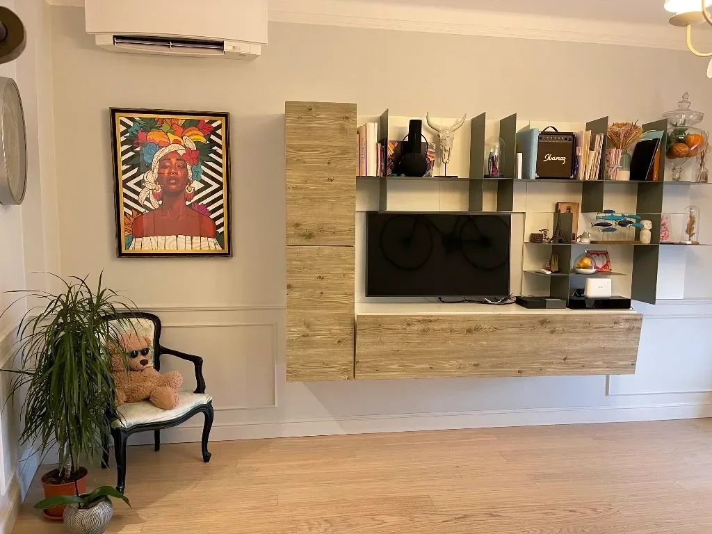 Three-room apartment 200 meters from the sea