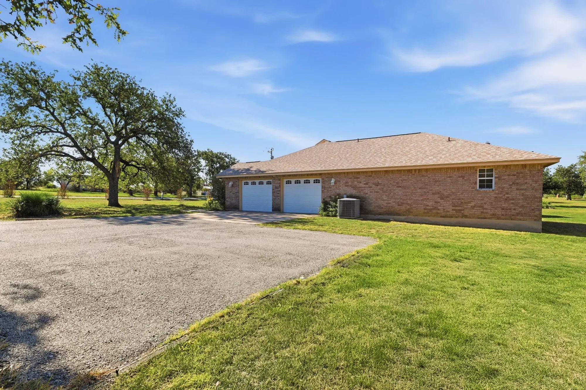 200 Apache Trail ST, Burnet, Texas, United States. - Photo 29