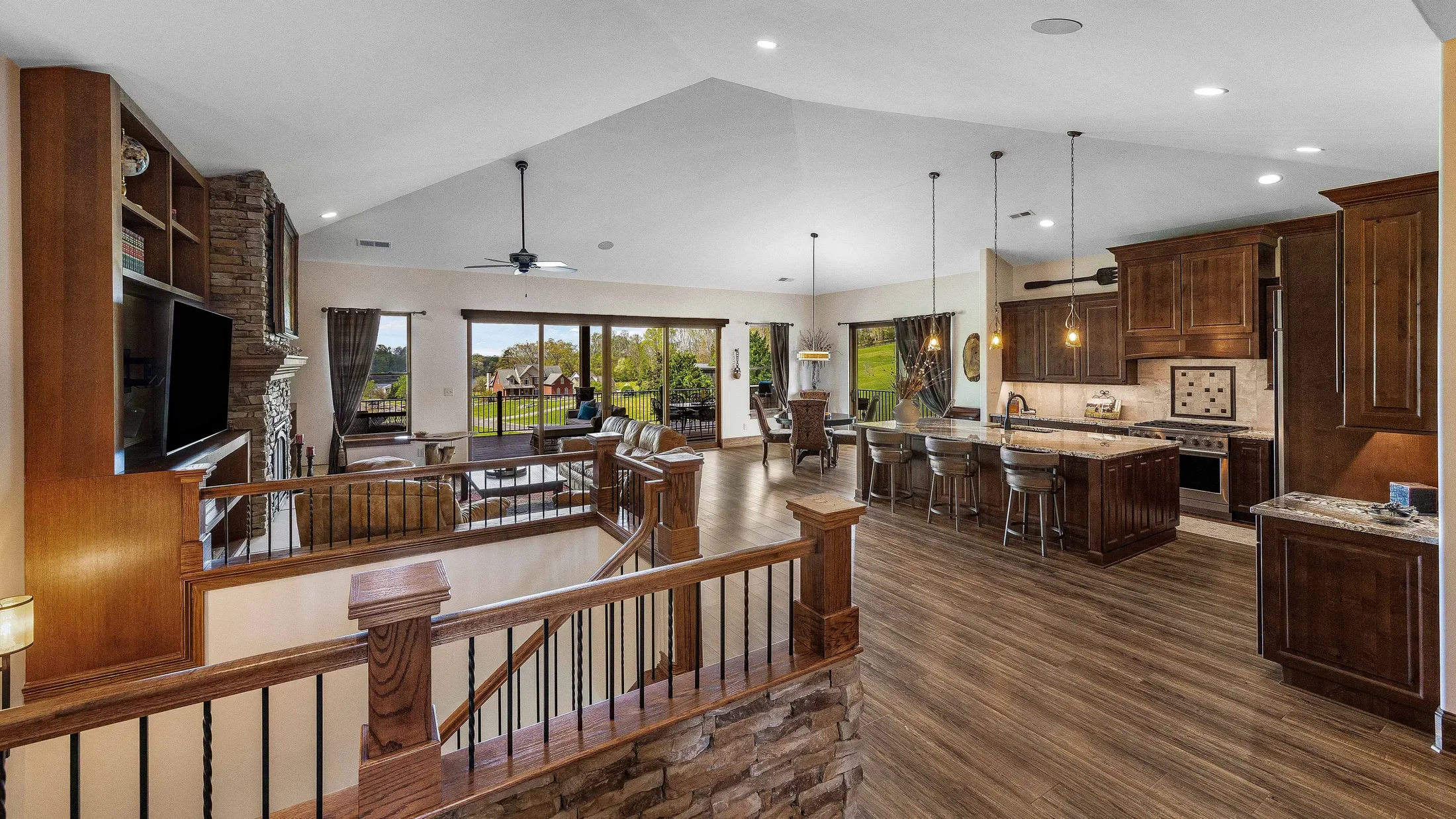 4733 Driftwood Lane , Louisville, TN 37777, Louisville, Tennessee, United States. - Photo 3
