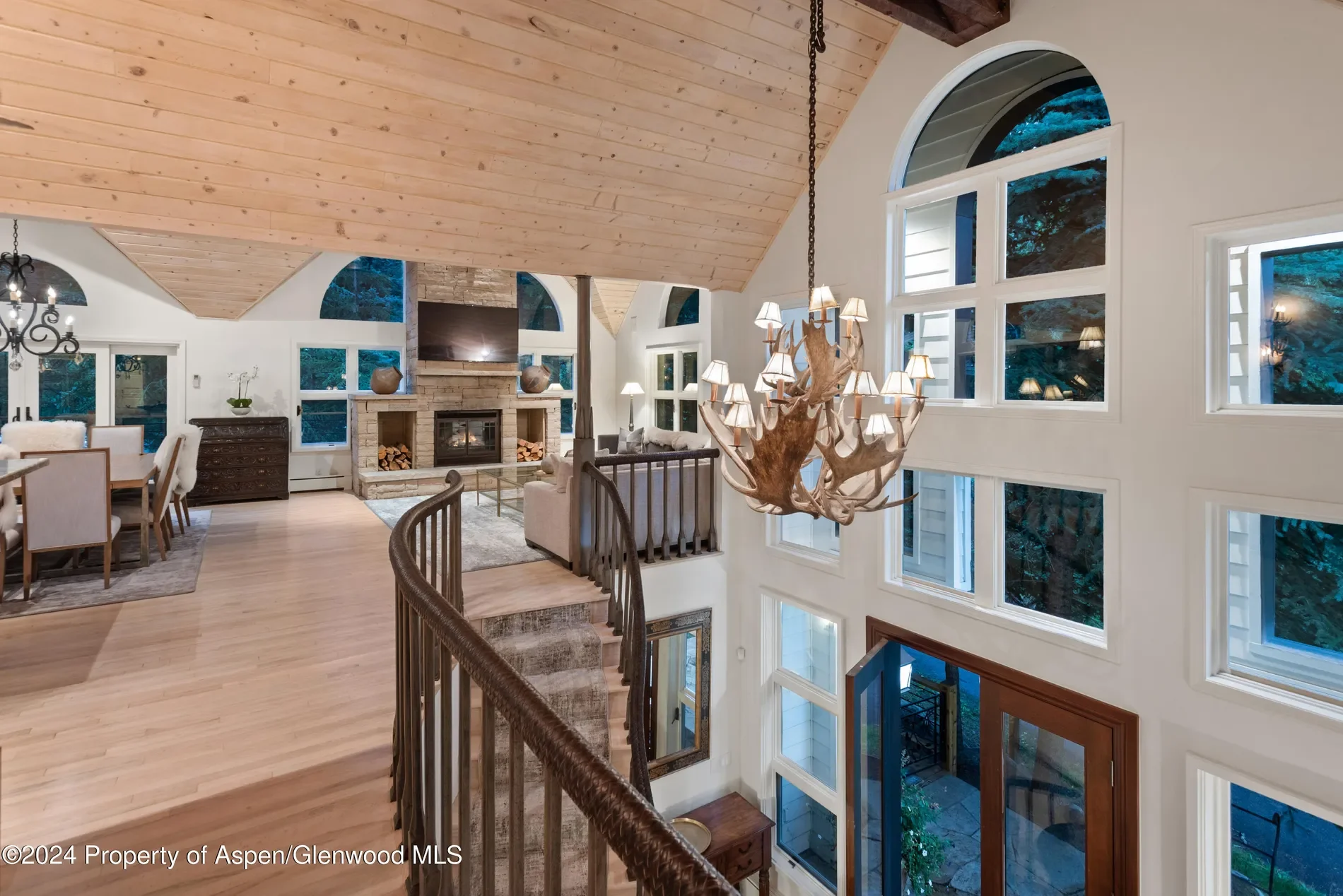 901 Ute Avenue, Aspen, Colorado, United States. - Photo 17