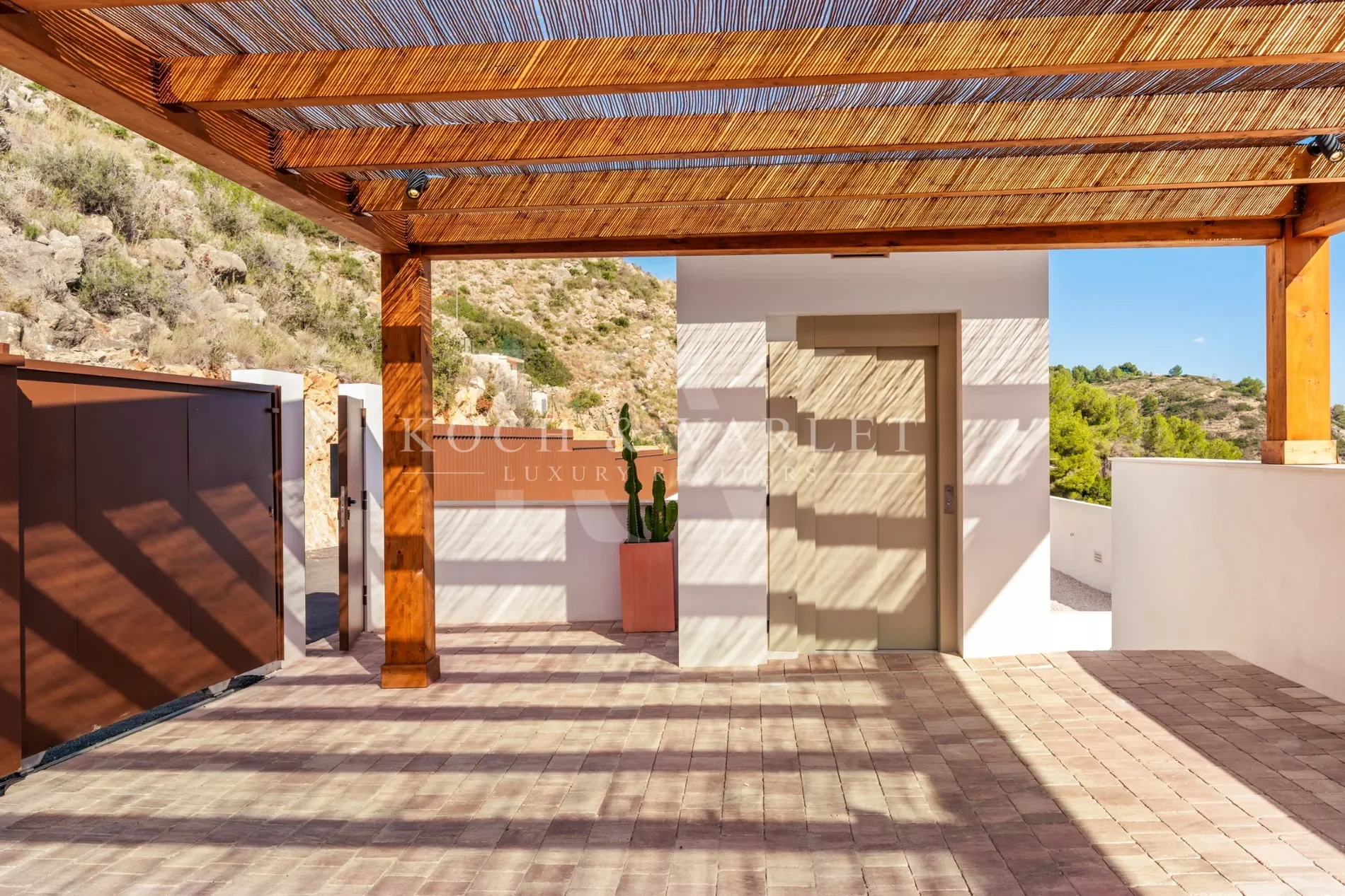 Property photo 6