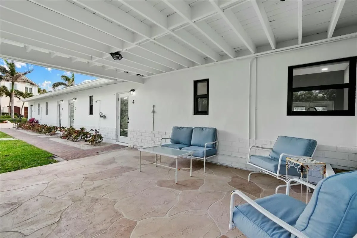 Gallery photo 3