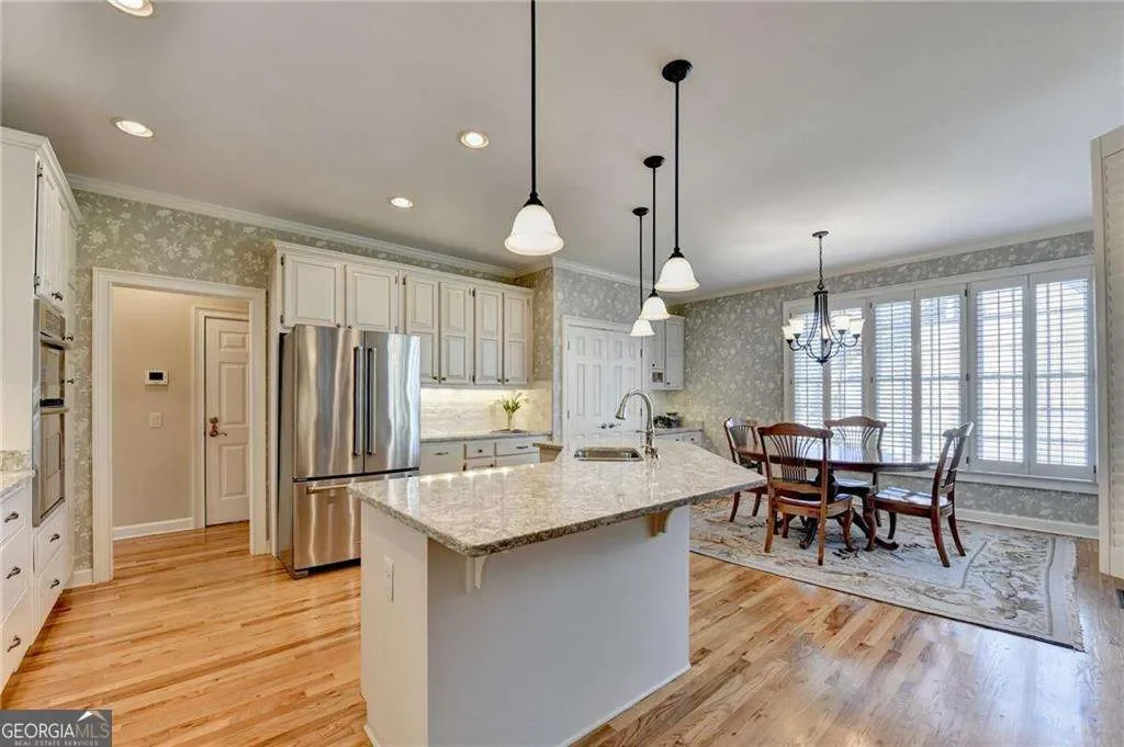 Gallery photo 1