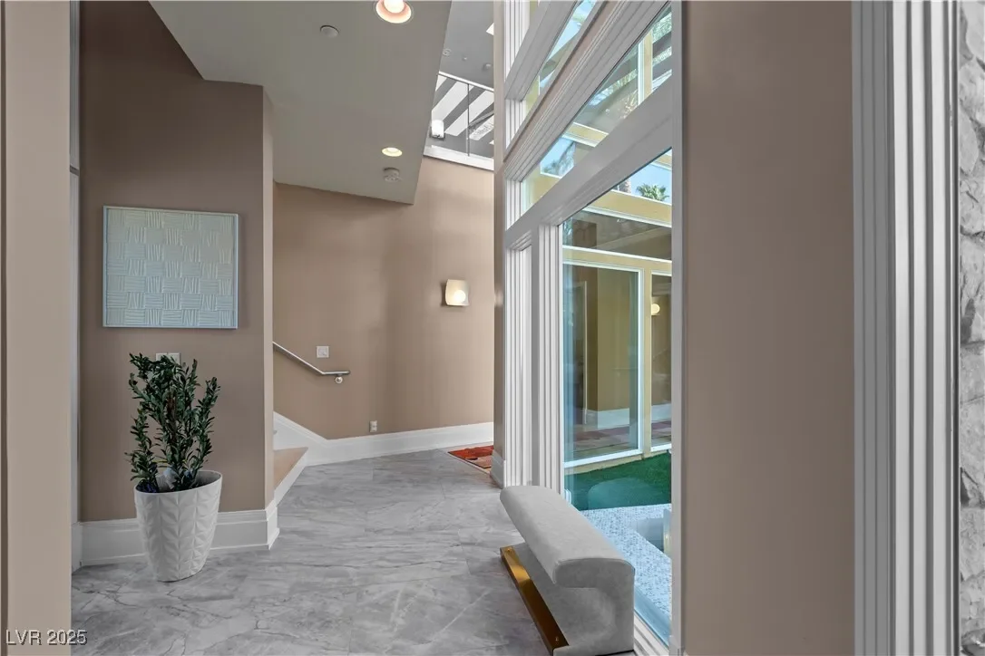 Gallery photo 6