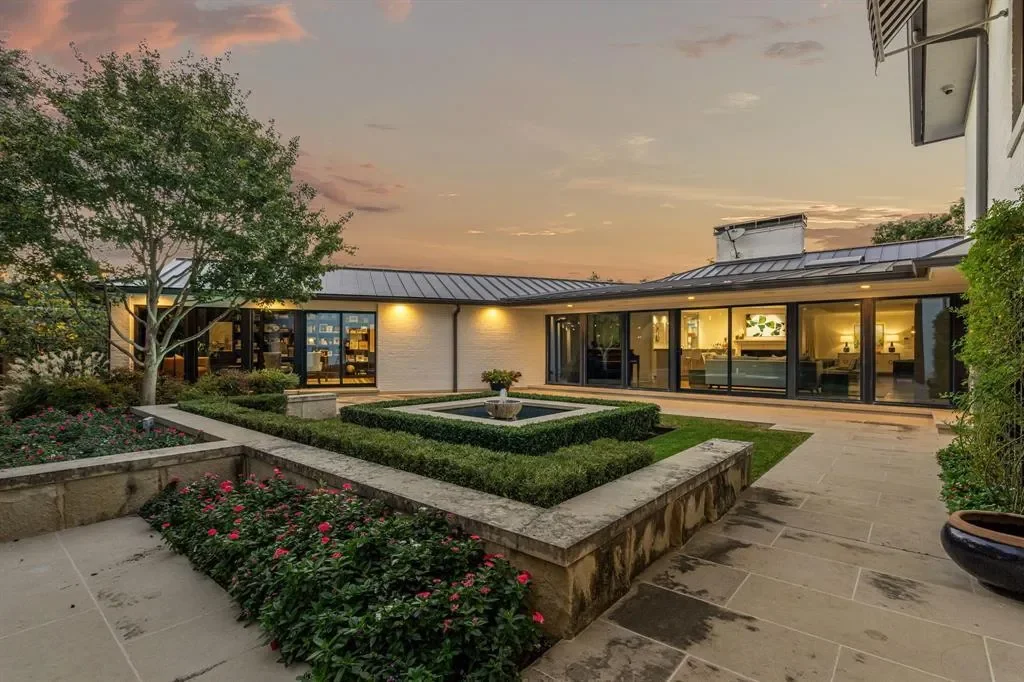 5849 Merrymount Road, Fort Worth, Texas, United States. - Photo 30