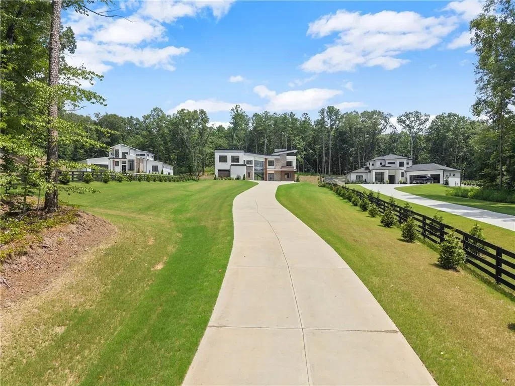 1678 Thomas Drive, Hoschton, Georgia, United States. - Photo 48