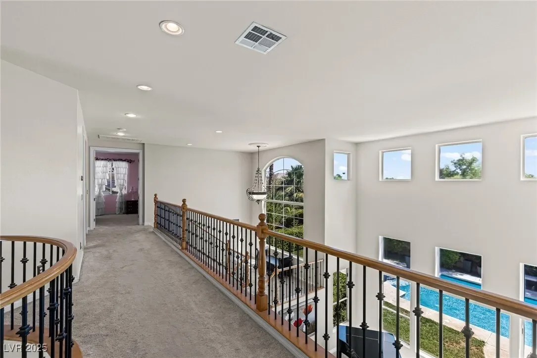 8095 Dark Hollow Place, Las Vegas, Nevada, United States. - Photo 46