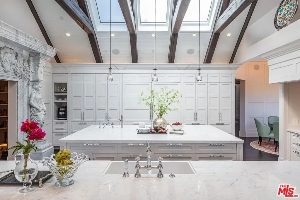 5076 Island Forest Place, Thousand Oaks, California, United States. - Photo 11