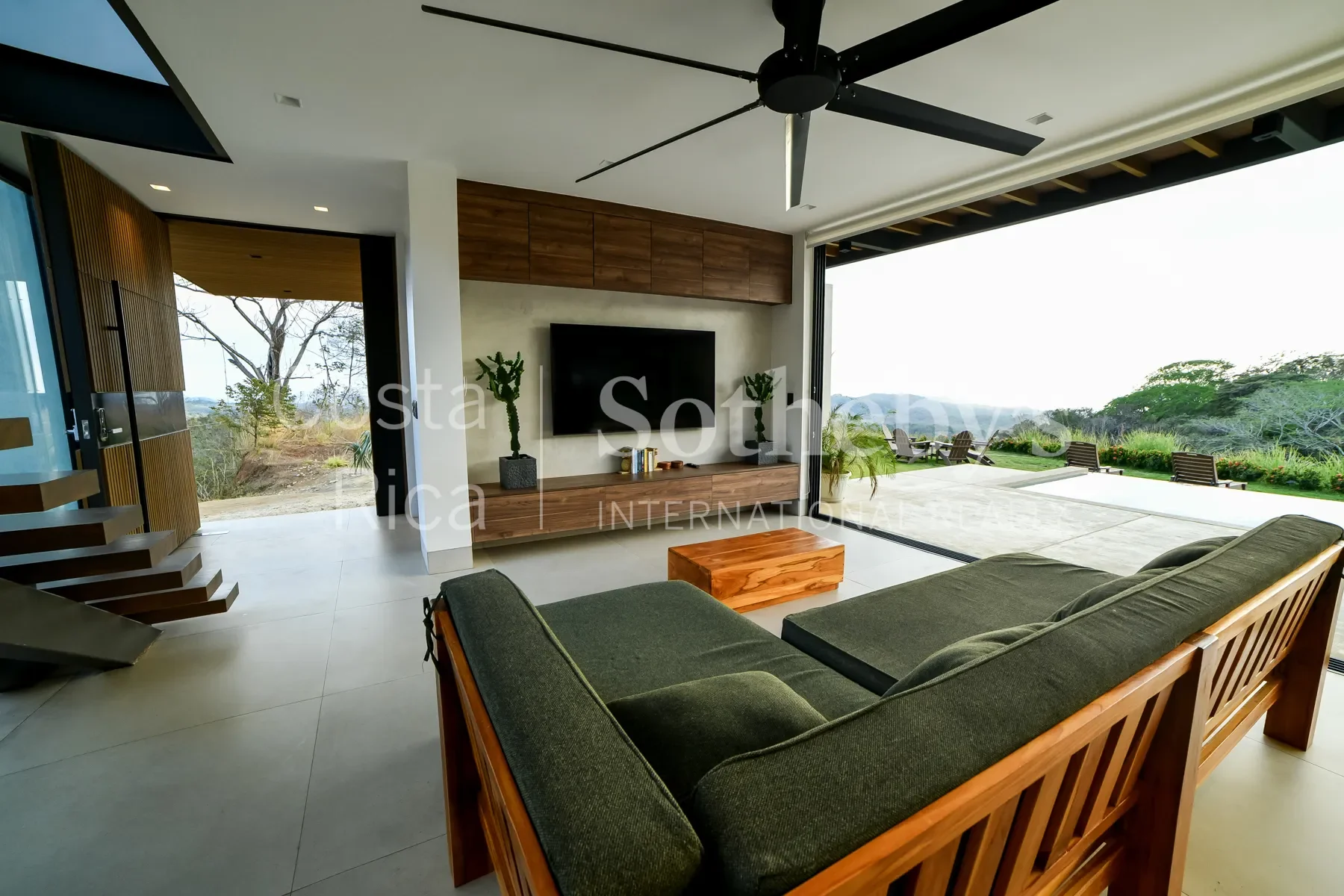 Gallery photo 9
