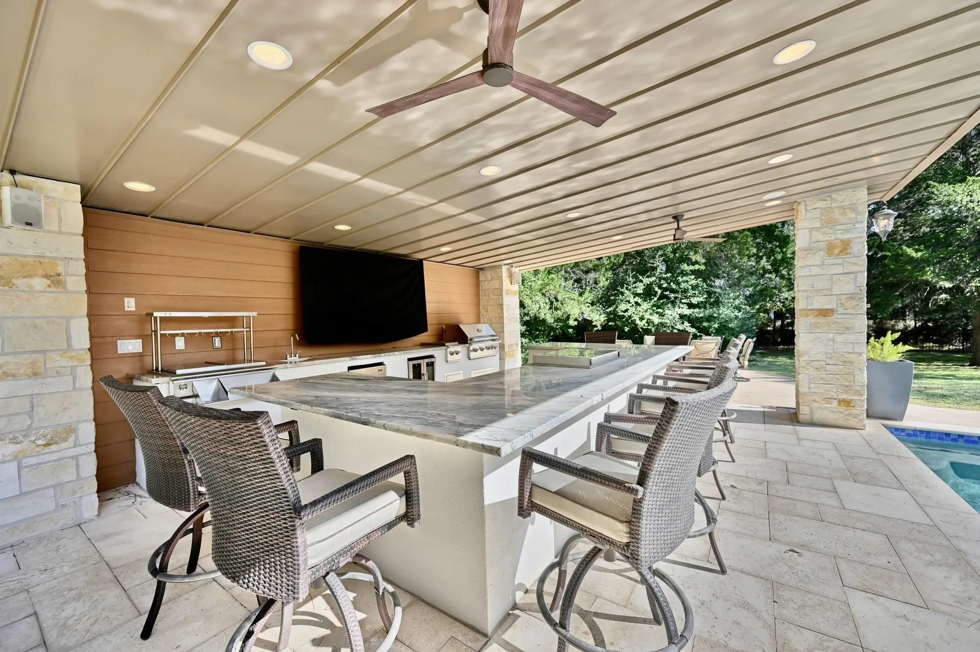 404 Saint Andrews Drive, New Ulm, Texas, United States. - Photo 2