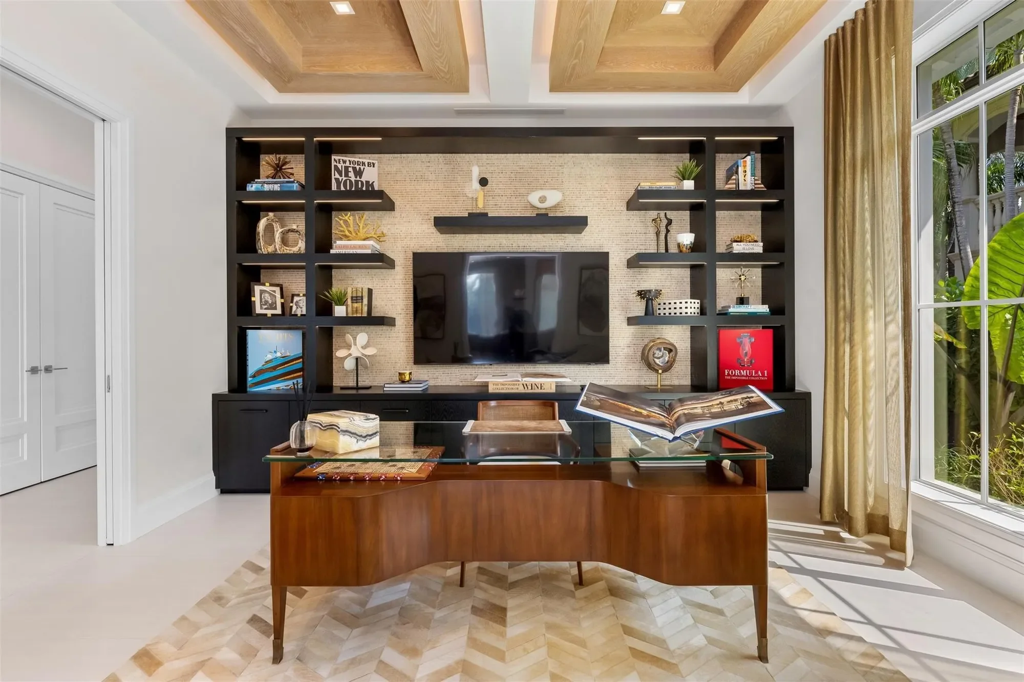 2520 Del Lago Dr, Fort Lauderdale, Florida, United States. - Photo 32