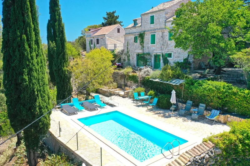Vis, estate with Dalmatian stone houses