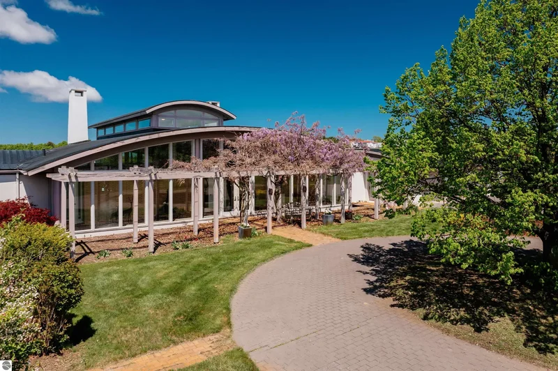 2721 Nelson Road, Traverse City, MI 49686, Traverse City, Michigan, United States. - Photo 32