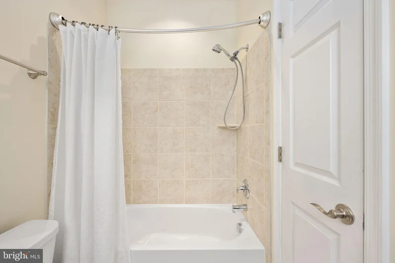 6044 Masondale Road, Alexandria, VA 22315, Groveton, Virginia, United States. - Photo 53