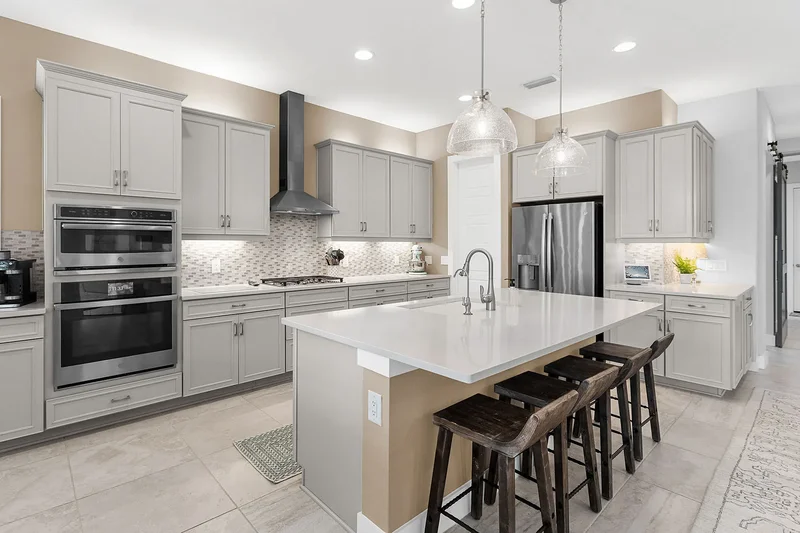 8273 Grande Shores Drive, Sarasota, FL 34240, Sarasota, Florida, United States. - Photo 63