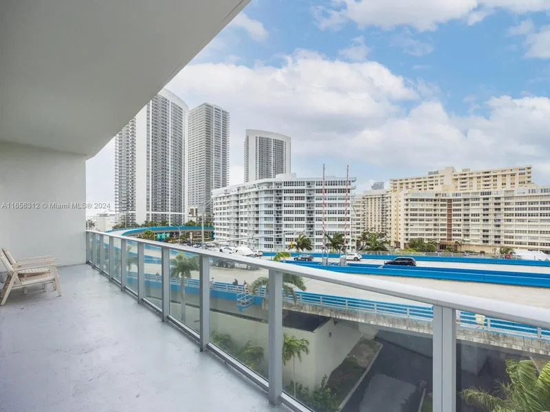 4010 S Ocean Dr R408, Hollywood, Florida, United States. - Photo 47