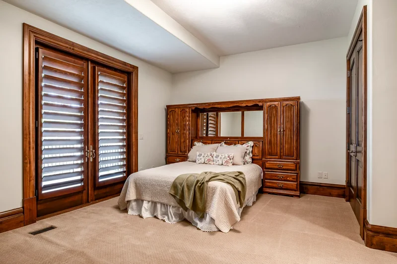 3409 E Seven Springs Drive, Sandy, UT 84092, Sandy, Utah, United States. - Photo 22