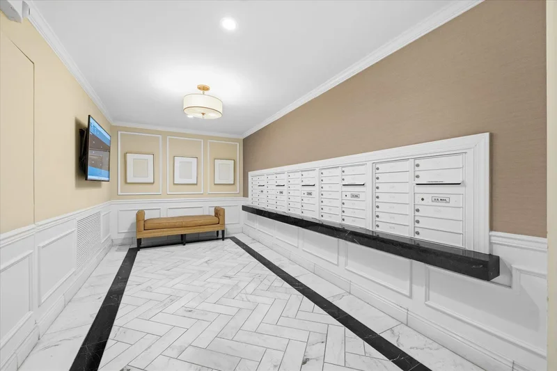 4915 Hampden Lane Unit 405, Bethesda, MD 20814, Bethesda, Maryland, United States. - Photo 4