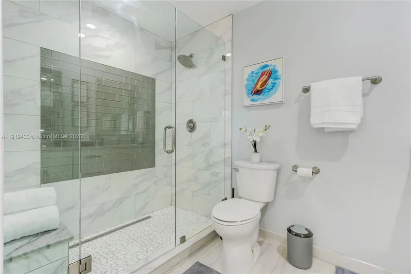 1436 NE 57th St, Oakland Park, Florida, United States. - Photo 10