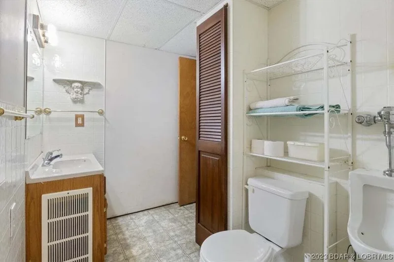 29 Vine Street, Edwards, MO 65326, 65326, Missouri, United States. - Photo 21