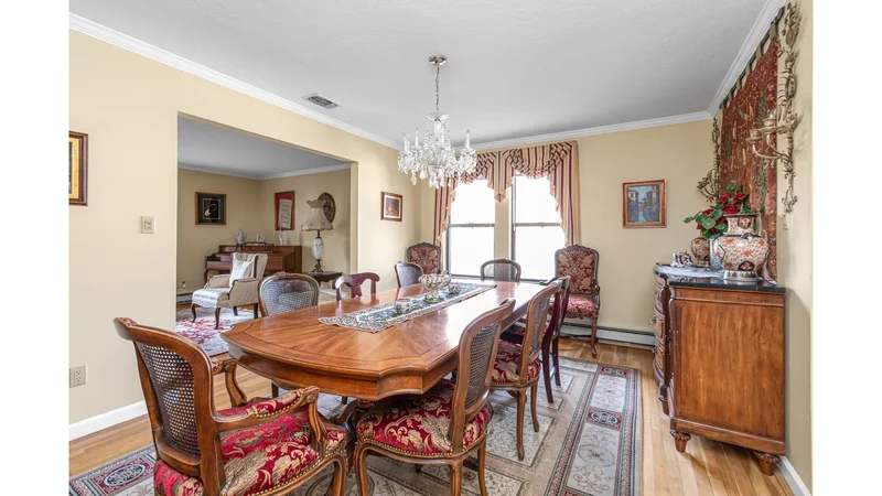 2 Coolidge Avenue, Old Brookville, New York, United States. - Photo 25