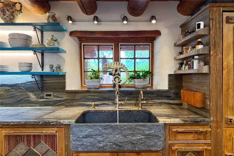 1352 Bishops Lodge Road , Santa Fe, NM 87506, Santa Fe, New Mexico, United States. - Photo 34