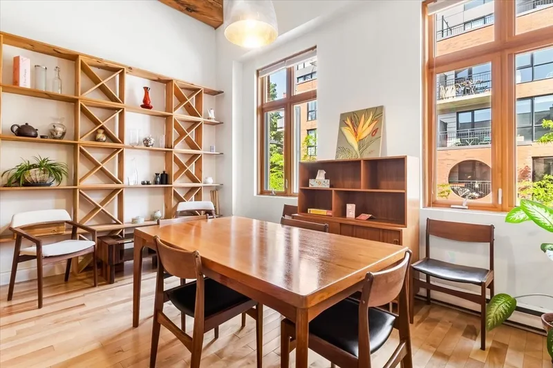 2324 Rue Duvernay, Montréal, Quebec, Canada. - Photo 3