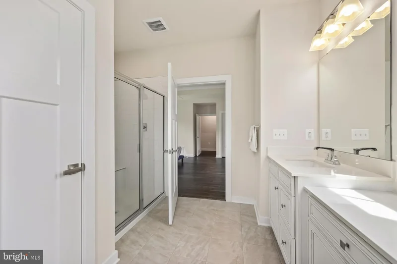 15095 N Ridge Boulevard , Culpeper, VA 22701, Culpeper, Virginia, United States. - Photo 18