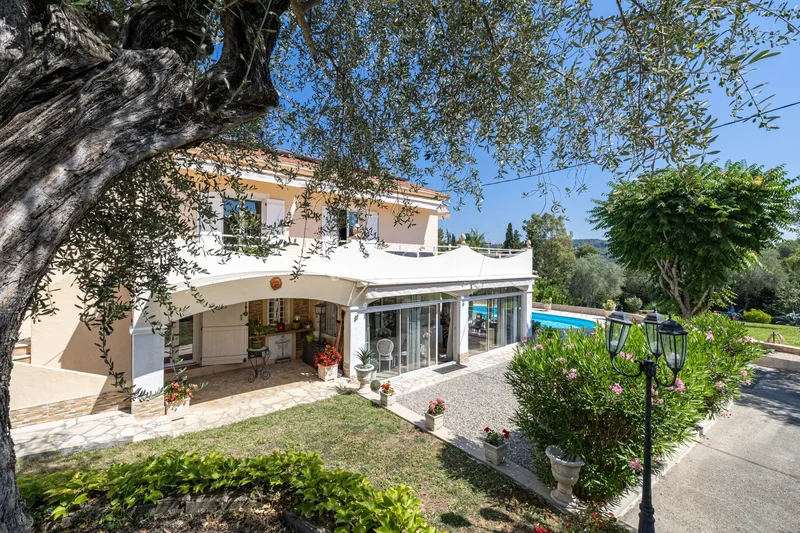 Mougins, Provence-Alpes-Côte d'Azur, France. - Photo 8
