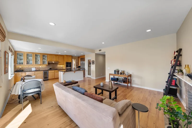 27 Trinity , Irvine, CA 92612, Irvine, California, United States. - Photo 48