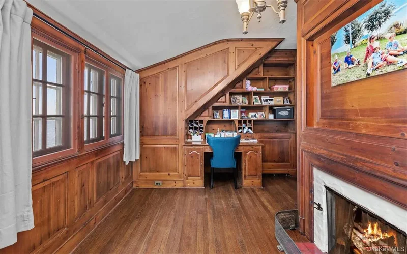 1120 Shore Road, New York, New York, United States. - Photo 16