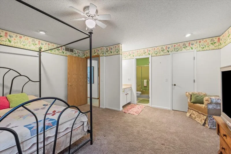 605 Ridge Rd N, COUNCIL BLUFFS, IA 51503, Council Bluffs, Iowa, United States. - Photo 29