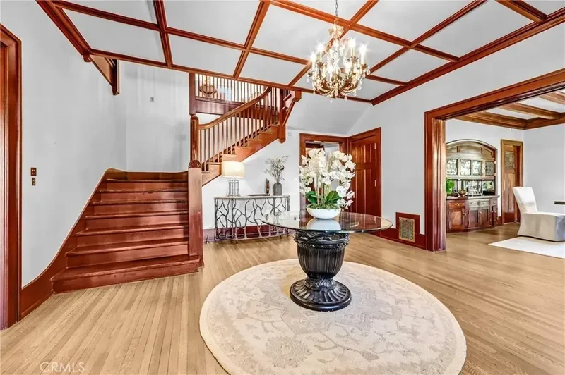 1215 Wentworth, Altadena, California, United States. - Photo 3