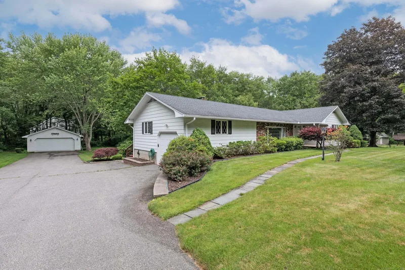 190 Allerton Farms Road, Middlebury, CT 06762, Middlebury, Connecticut, United States. - Photo 34