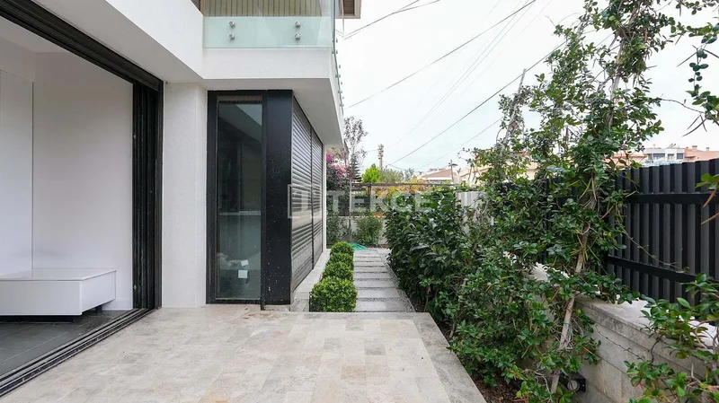Yalı, Güzelbahçe, İzmir, İzmir, Turkey. - Photo 27