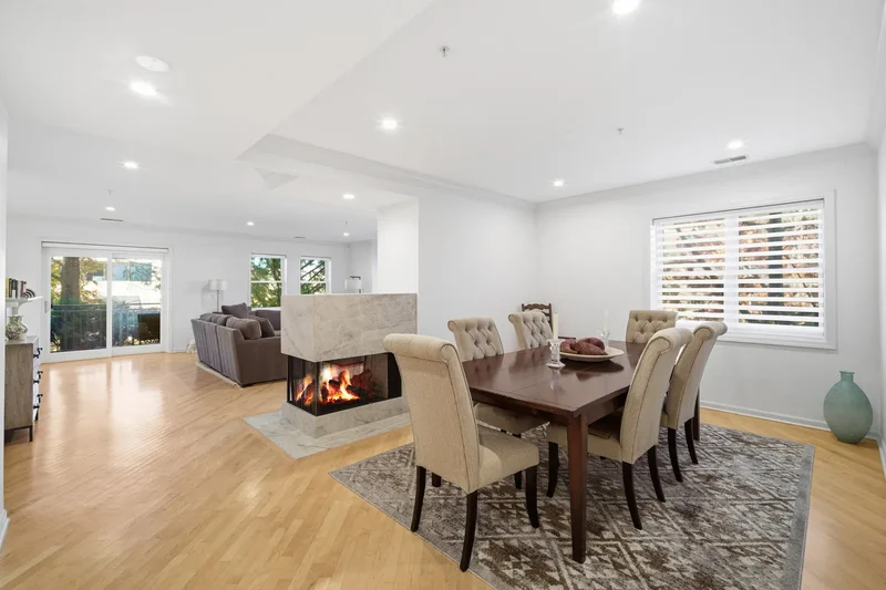 1688 Green Bay Road #204, Highland Park, Illinois, United States. - Photo 14