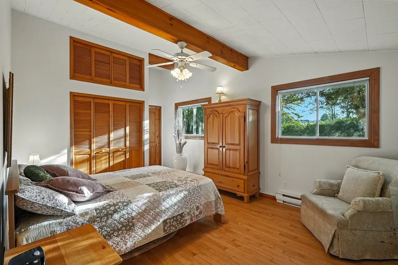 335 Rue du Bord-de-l'Eau, Sainte-Catherine-de-Hatley, Quebec, Canada. - Photo 30