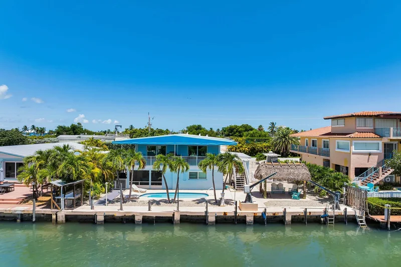 571 8th Street, Key Colony Beach, FL 33050, Key Colony Beach, Florida, United States. - Photo 6