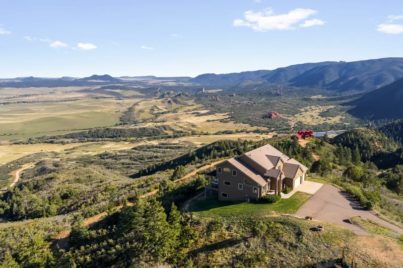 4141 Majestic Mountain Lane , Sedalia, CO 80135, Sedalia, Colorado, United States. - Photo 28