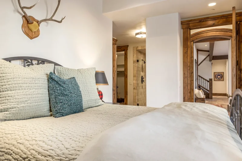 125 White Pine Canyon Road, Park City, UT 84060, Park City, Utah, United States. - Photo 48